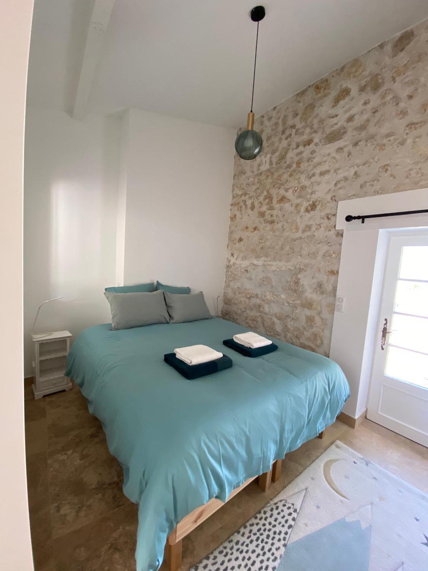 Chateau De Feusse Saint-Just-Luzac Bagian luar foto