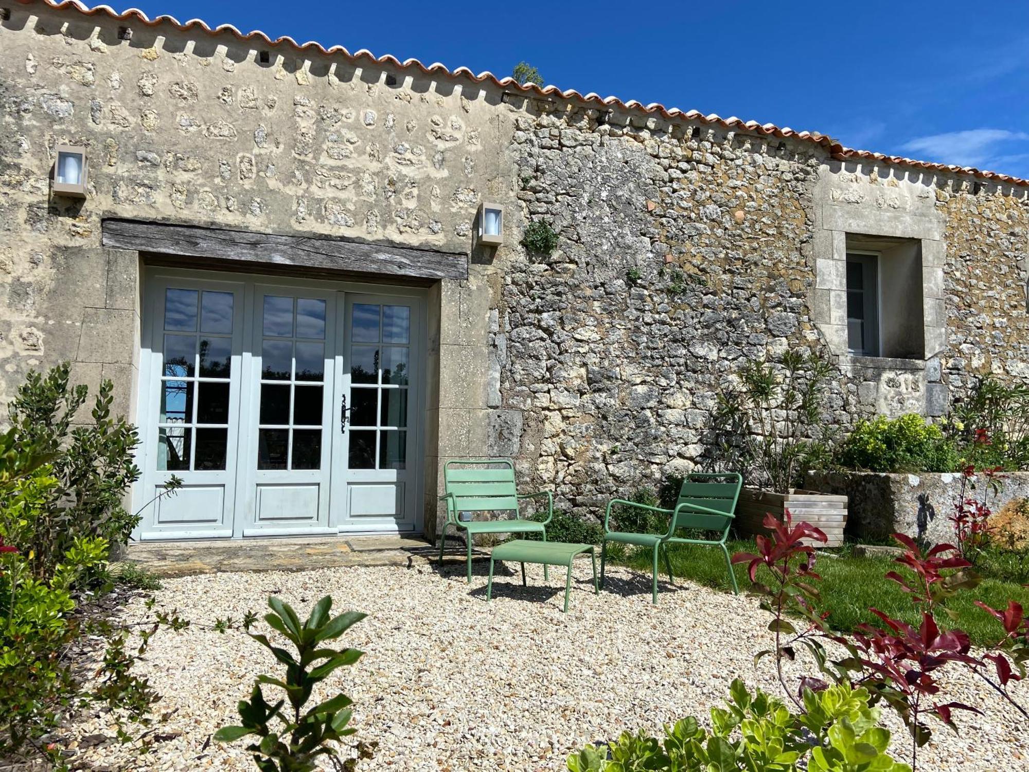 Chateau De Feusse Saint-Just-Luzac Bagian luar foto
